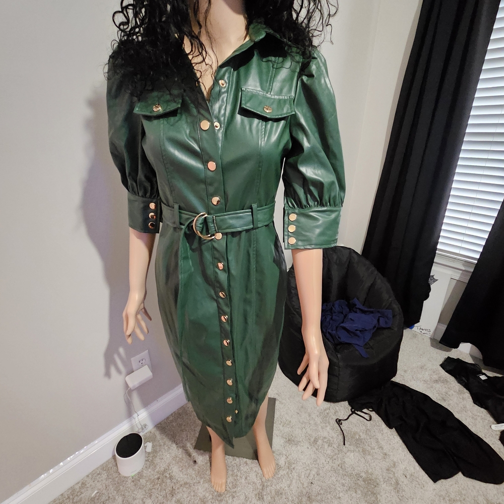 Fashion Nova Green Midi Dress with Gold Accents